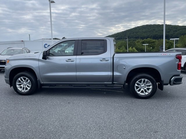 2026 Chevrolet Silverado 1500 RST photo 4