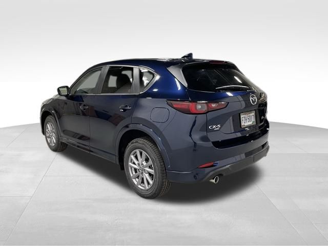 2025 Mazda CX-5 2.5 S Preferred photo 3