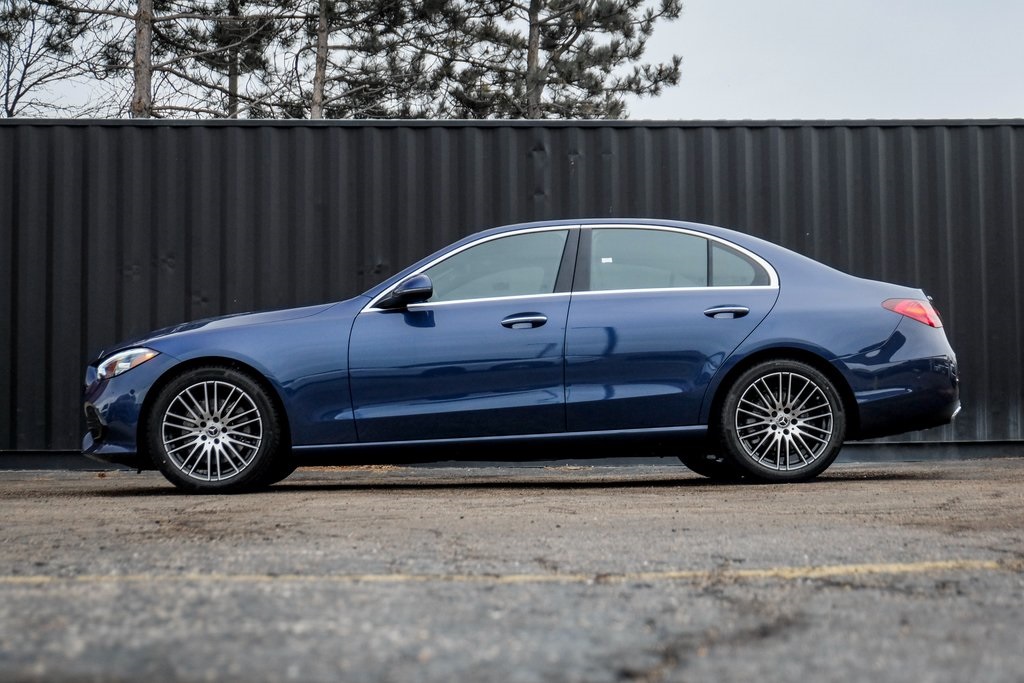 2025 Mercedes Benz C 300 4MATIC photo 3