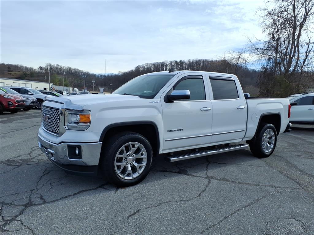 2015 GMC Sierra 1500 SLT's photo