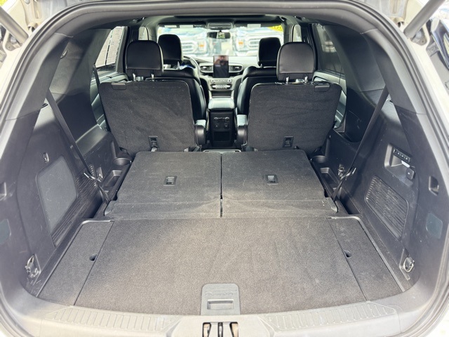 2020 Ford Explorer ST photo 10
