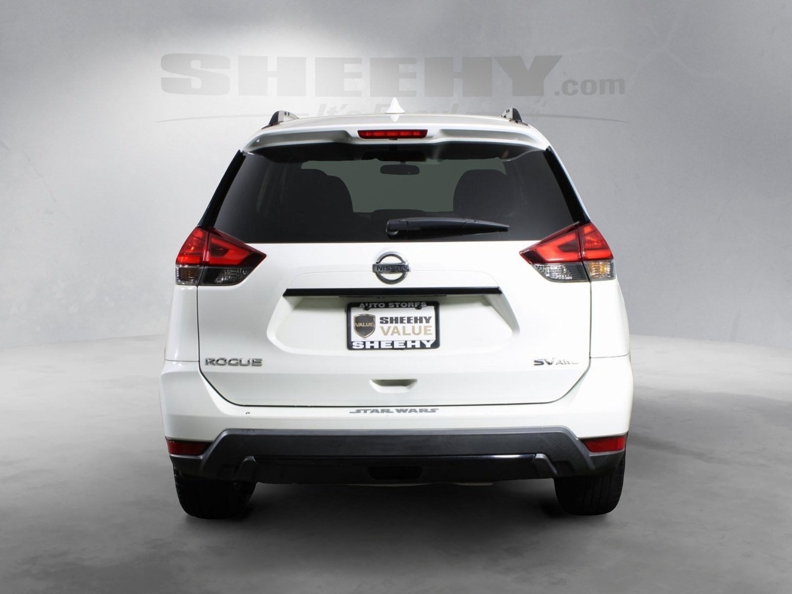 2017 Nissan Rogue SV photo 5