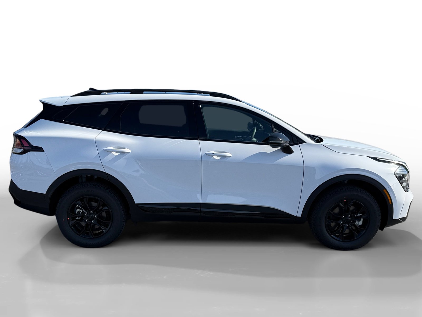 2025 Kia Sportage X-Pro photo 6