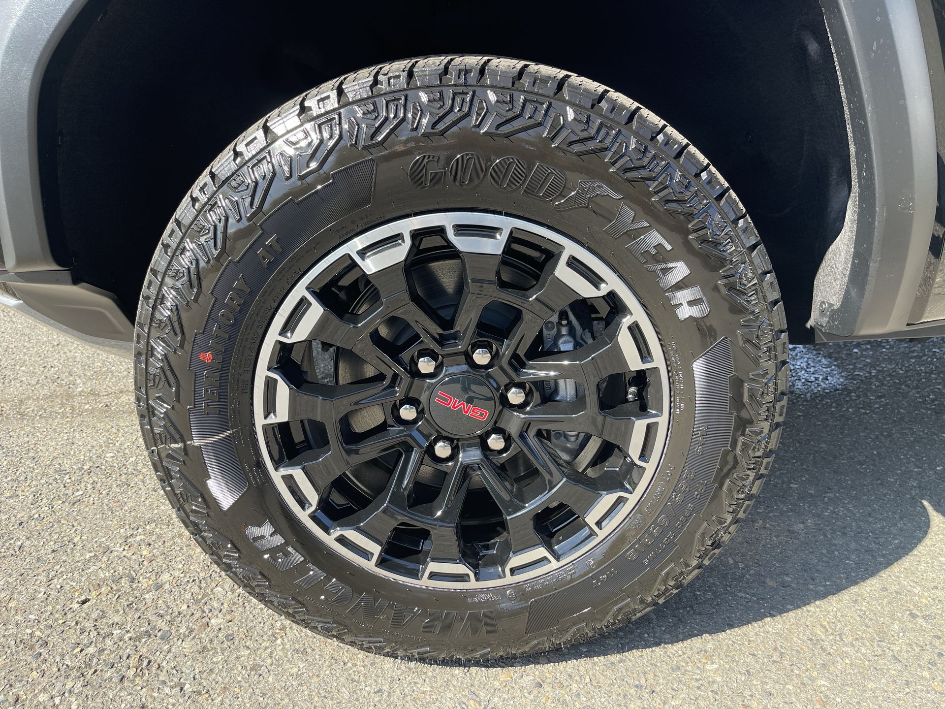 2026 Gmc Canyon AT4 photo 33