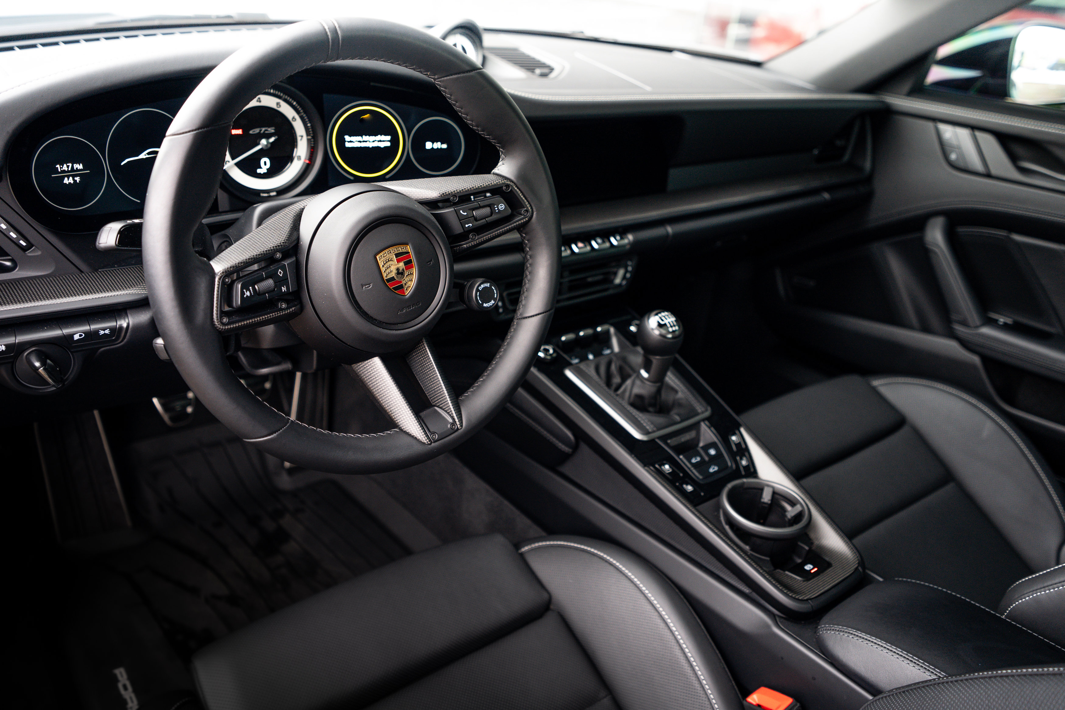 2024 Porsche 911 4S 4 GTS photo 4