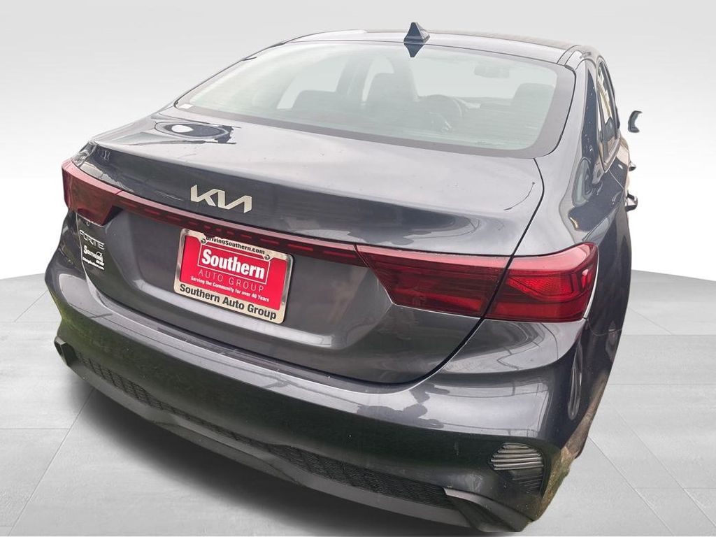 2023 Kia Forte LXS photo 14