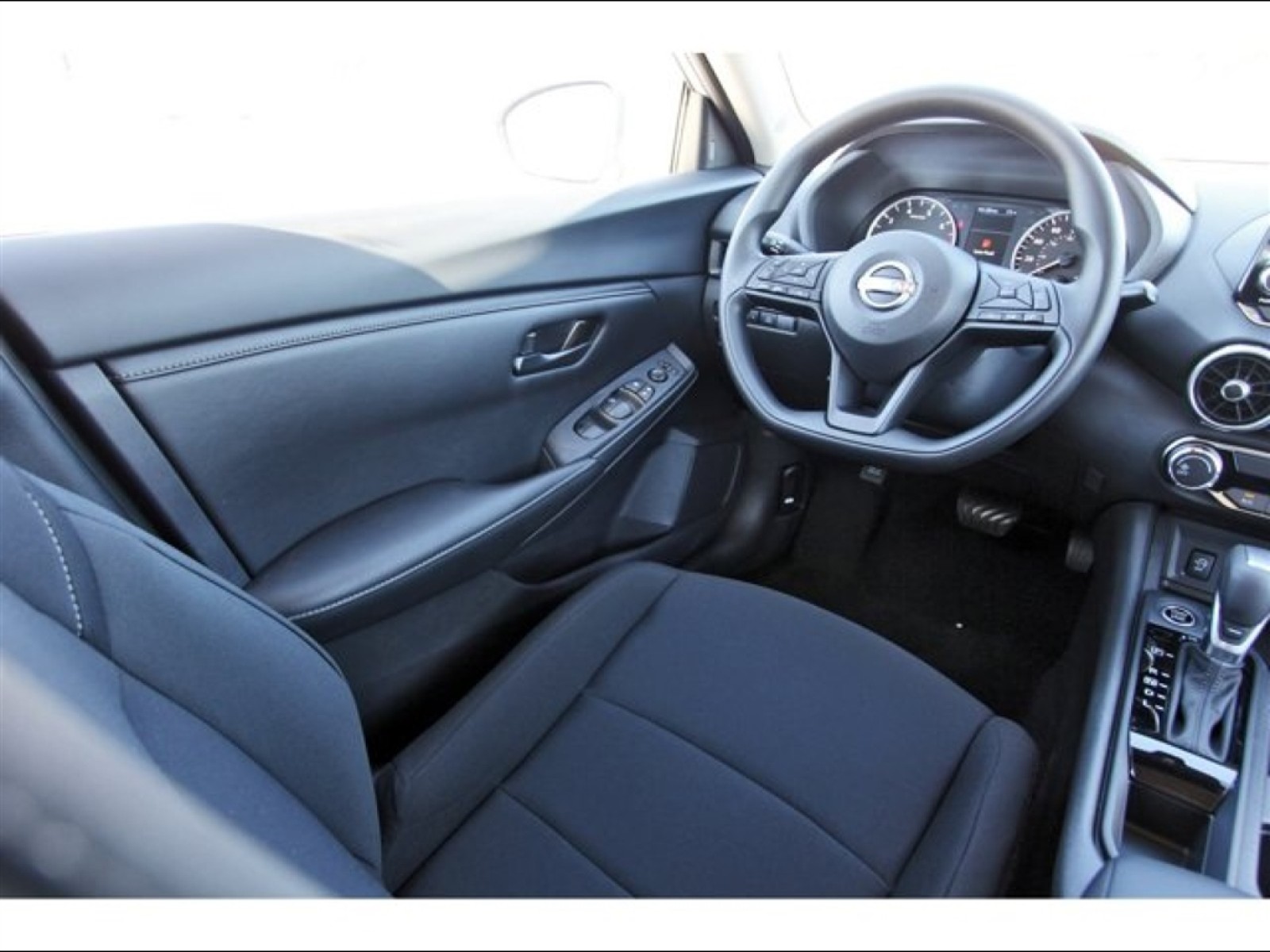 2025 Nissan Sentra S White at Robbins Nissan