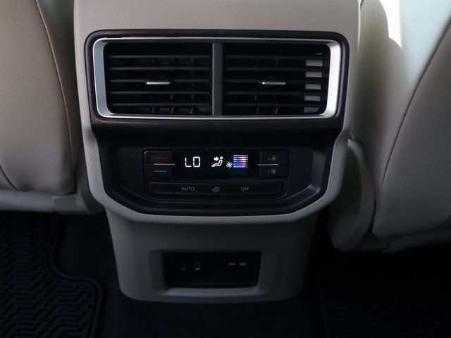 2026 Volkswagen Atlas SE Technology photo 25