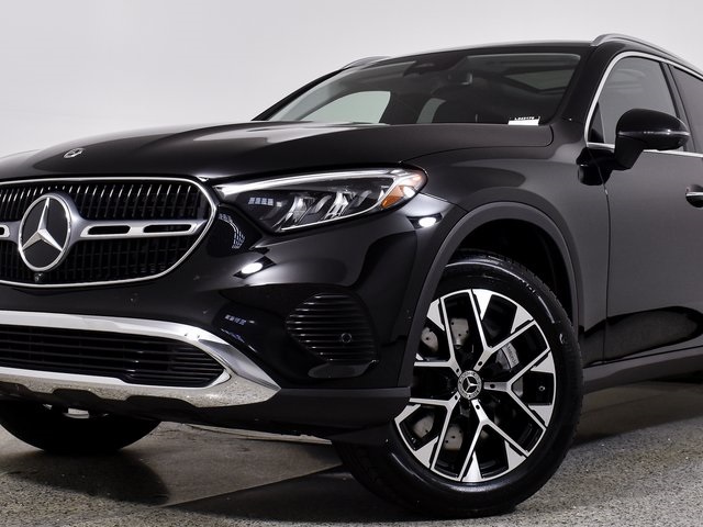2025 Mercedes Benz GLC 350e 4MATIC photo 2