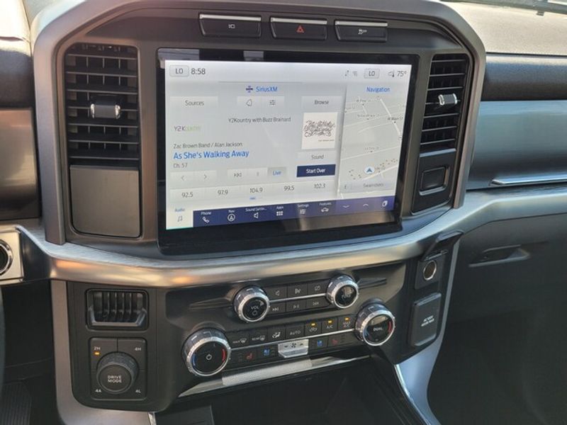 2023 Ford F-150 Lariat photo 18