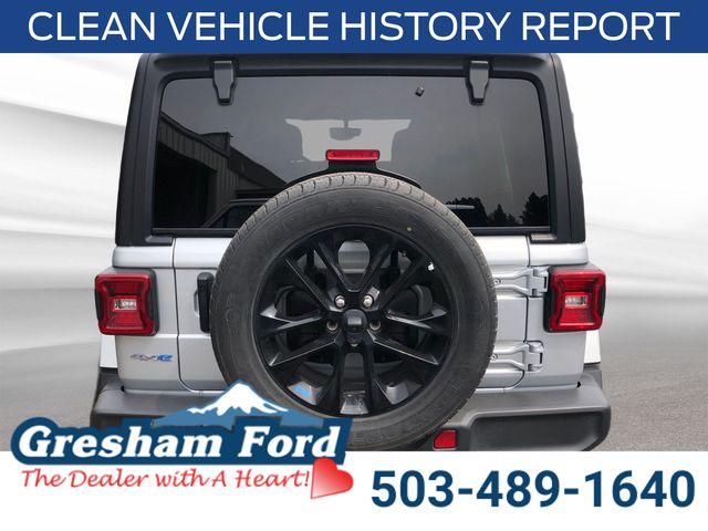 2023 Jeep Wrangler Sahara 4xe photo 4