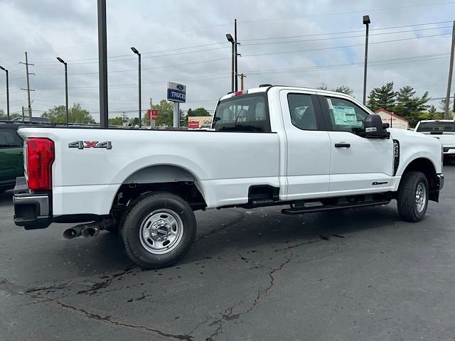 2025 Ford F-250 XL photo 10