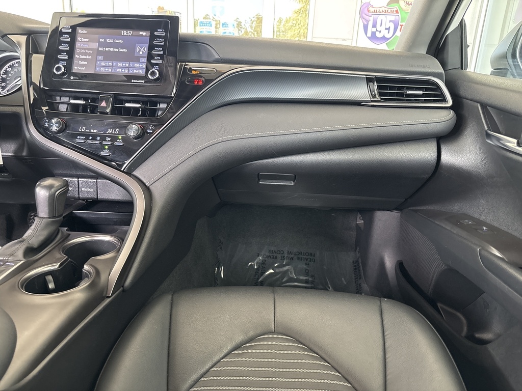 2023 Toyota Camry SE photo 21