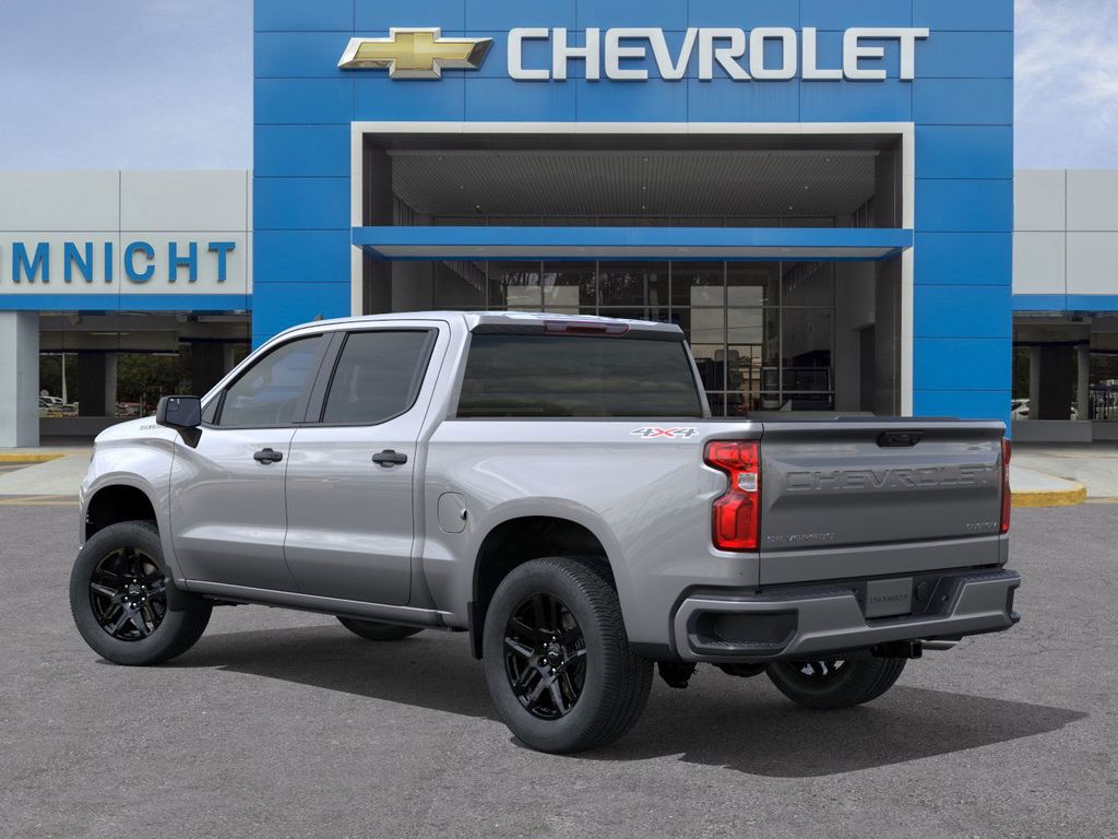 2026 Chevrolet Silverado 1500 Custom photo 3