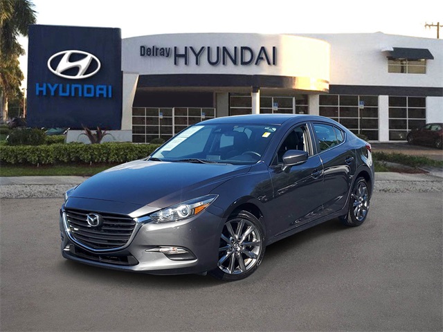 2018 Mazda Mazda3 Touring's photo