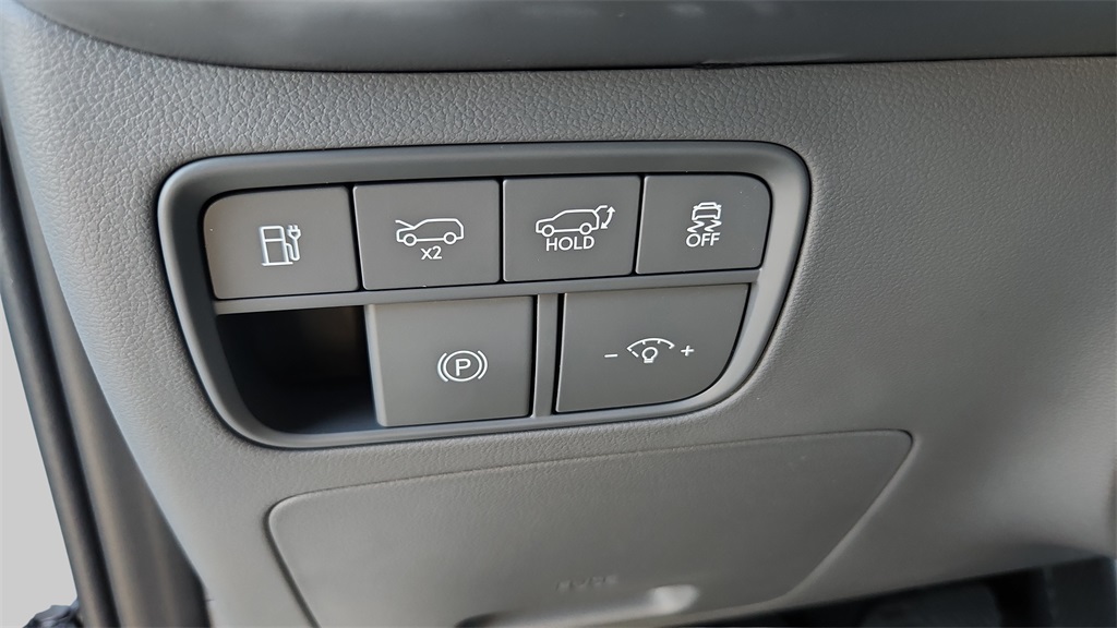 2026 Hyundai Ioniq SEL photo 26