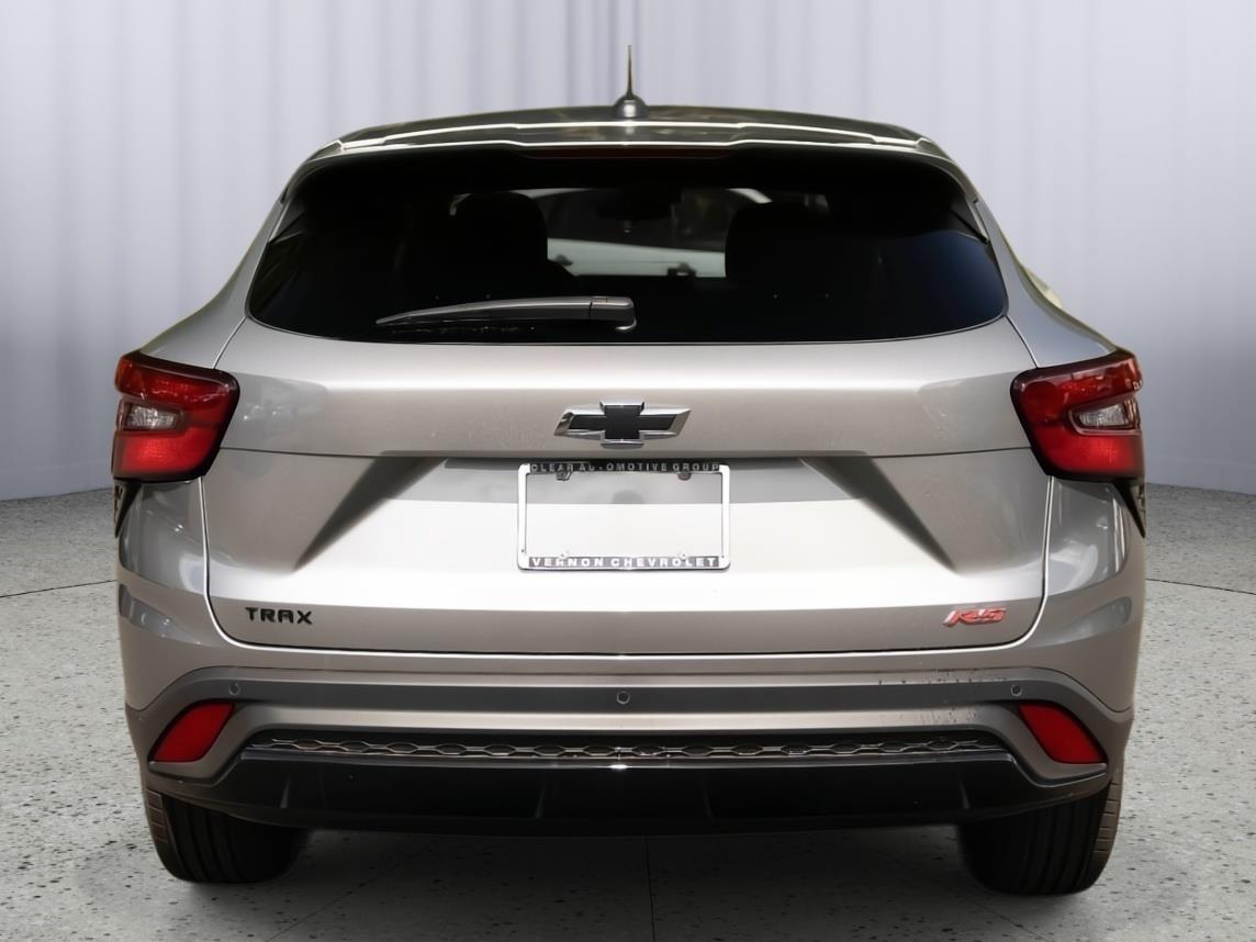 2025 Chevrolet Trax photo 6