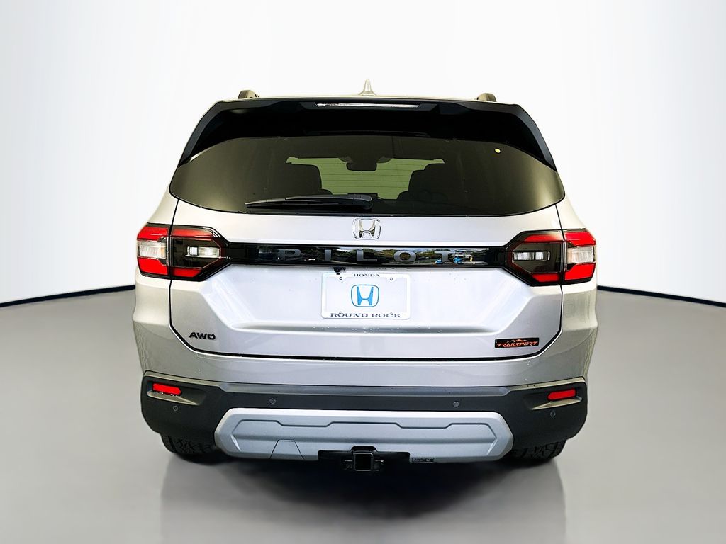 2025 Honda Pilot TrailSport photo 5