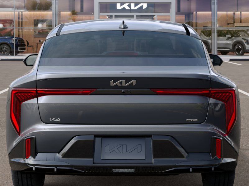 2025 Kia K4 GT-Line photo 12