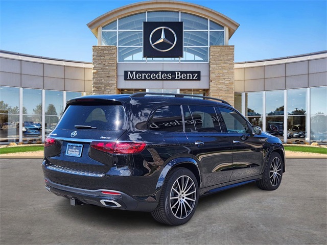 2025 Mercedes Benz GLS 450 4MATIC photo 4
