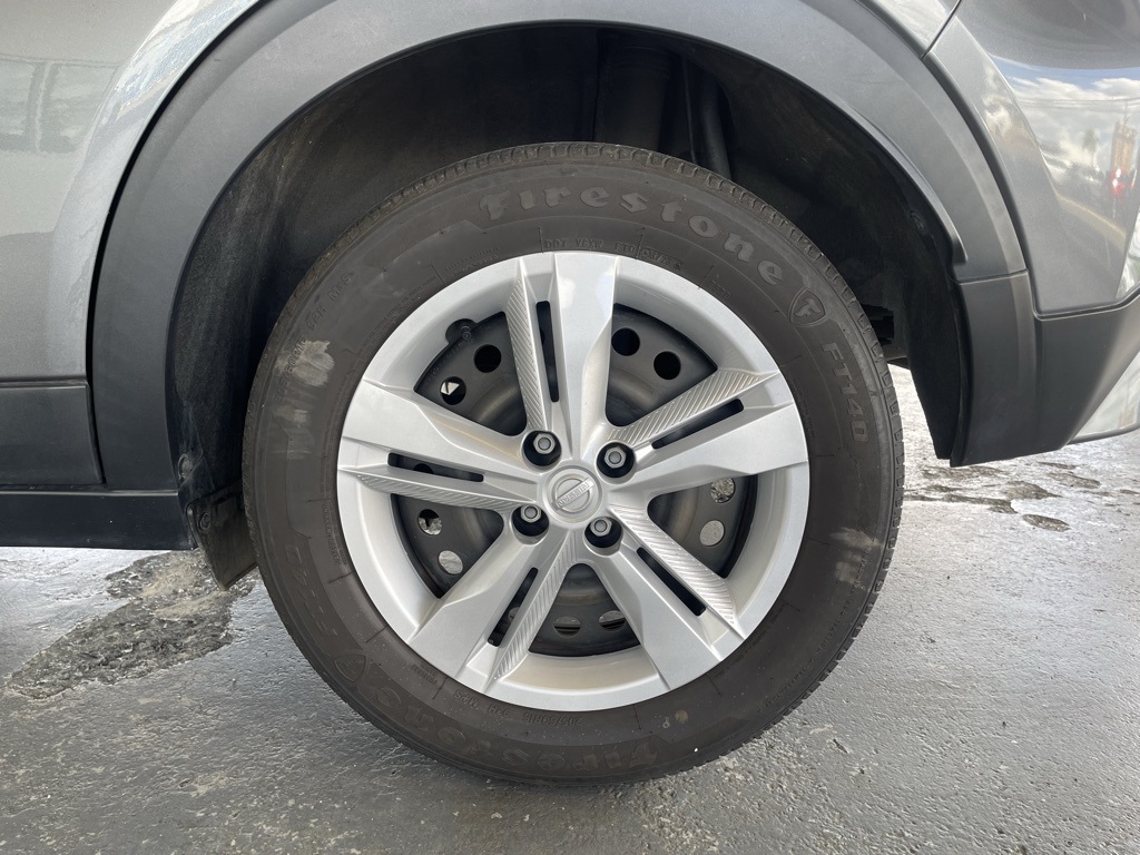 2024 Nissan Kicks S photo 38