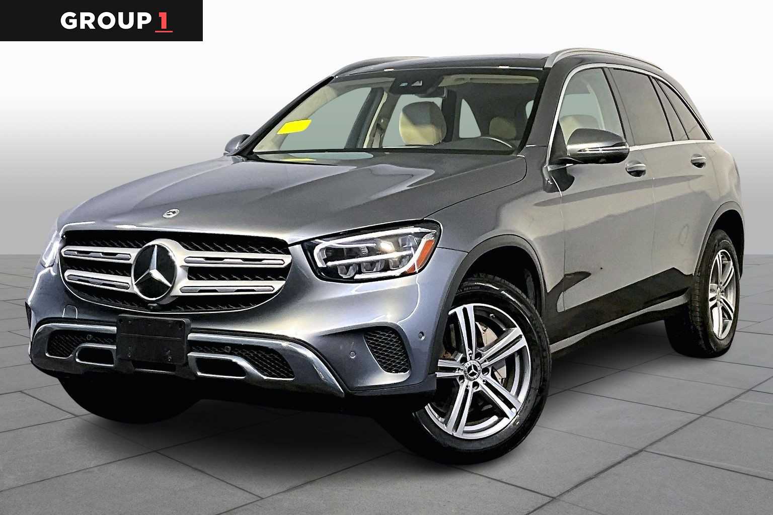 2022 Mercedes-Benz GLC GLC300's photo