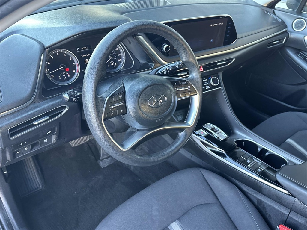 2023 Hyundai Sonata SEL photo 2