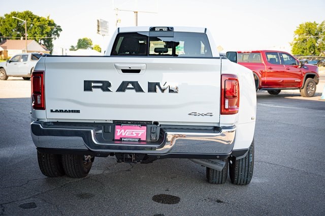 2026 Ram 3500 Laramie photo 9