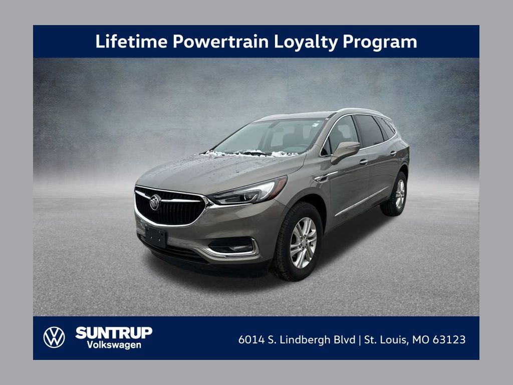 2018 Buick Enclave Essence's photo