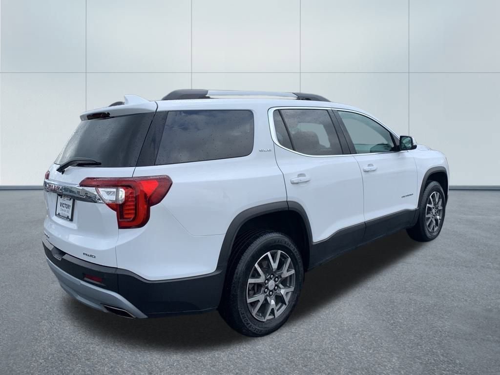 2022 Gmc Acadia SLE photo 2