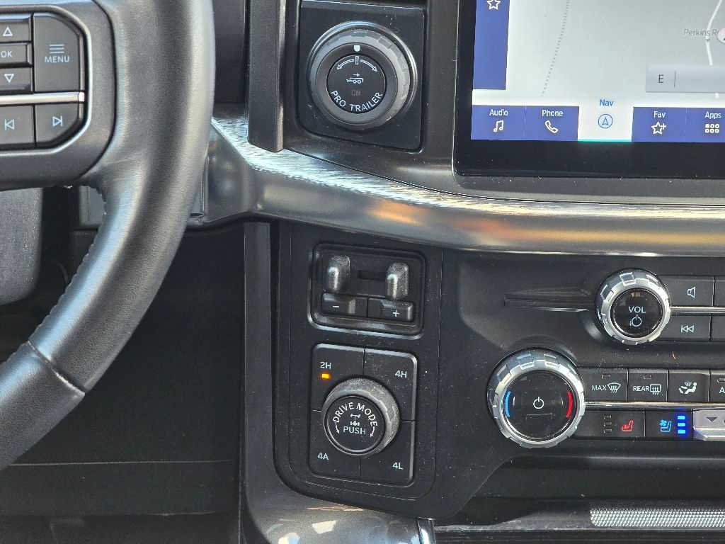 2023 Ford F-150 Lariat photo 17