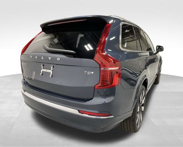 2025 Volvo XC90 T8 Plus photo 6