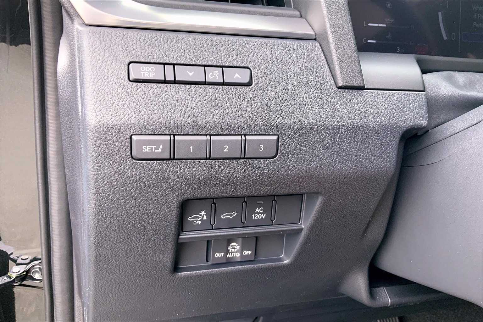 2025 Lexus GX 550 Luxury photo 19