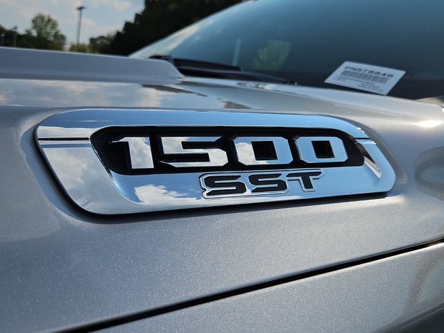 2025 Ram 1500 Laramie photo 23