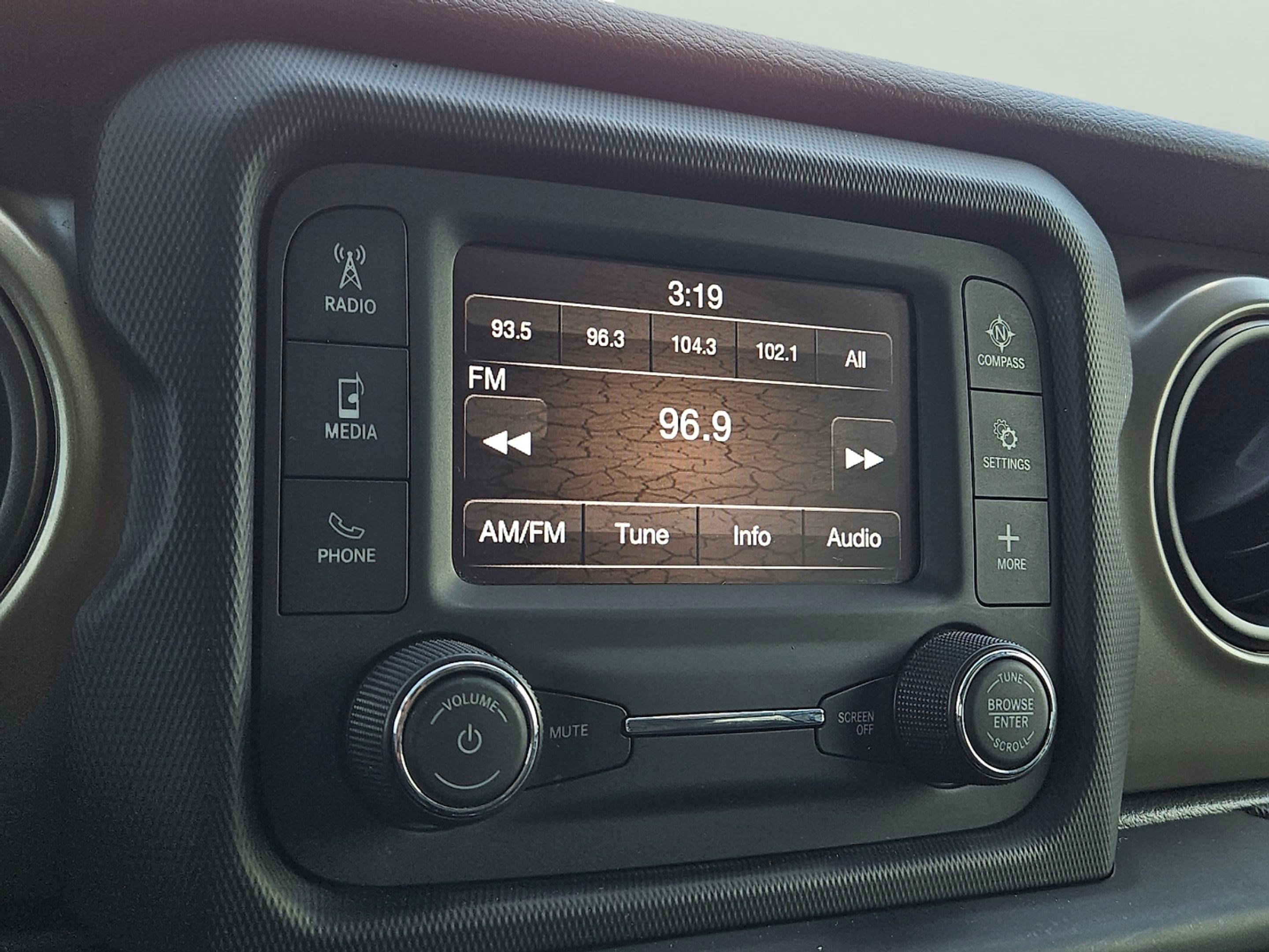 2021 Jeep Wrangler Sport photo 24