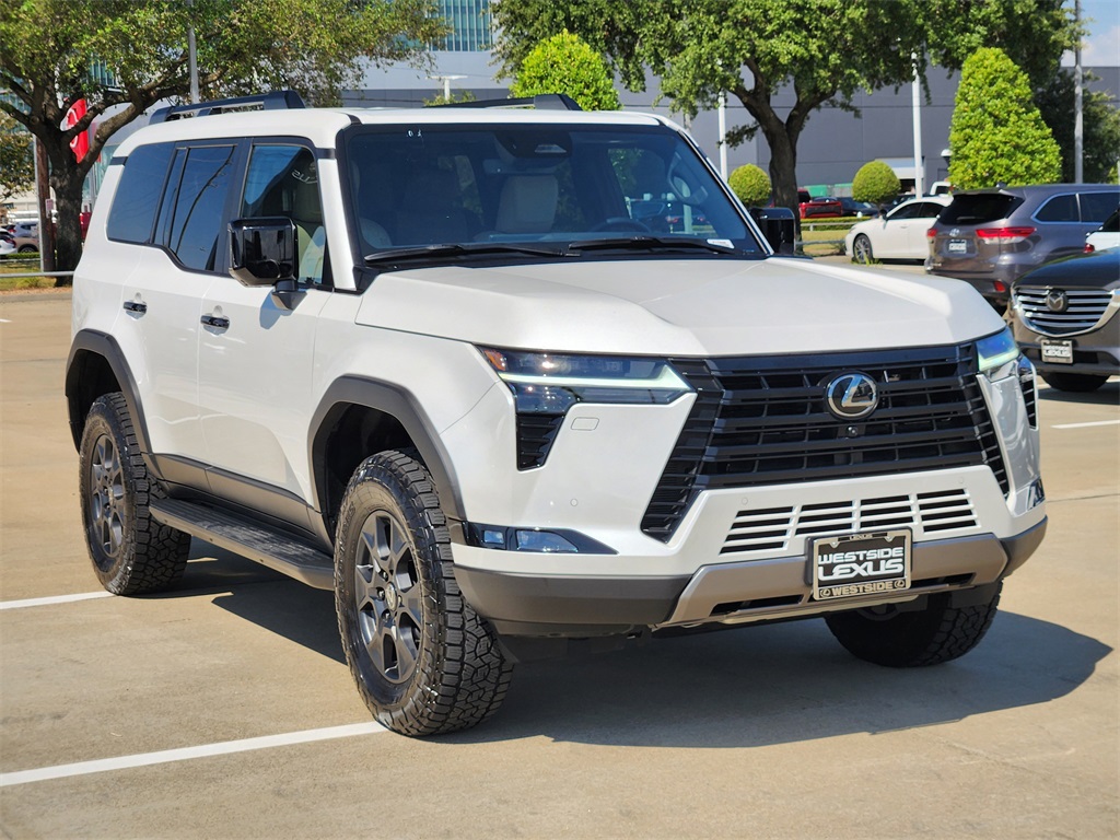 2025 Lexus GX 550 Overtrail photo 3