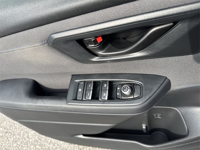 2025 Subaru Forester Premium photo 27