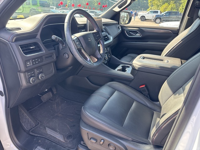 2024 Chevrolet Suburban RST photo 4
