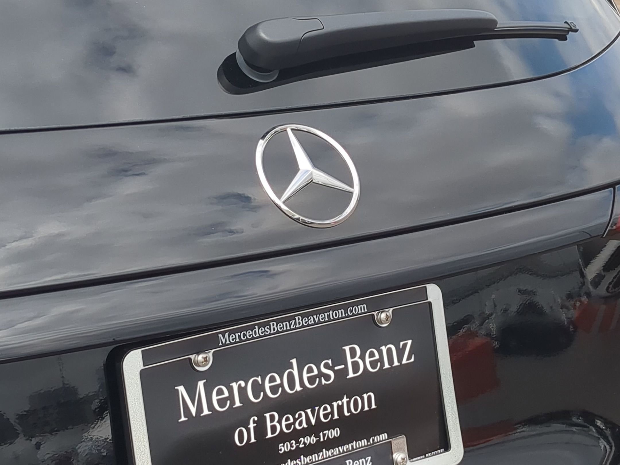 2026 Mercedes Benz GLC 350e 4MATIC photo 2