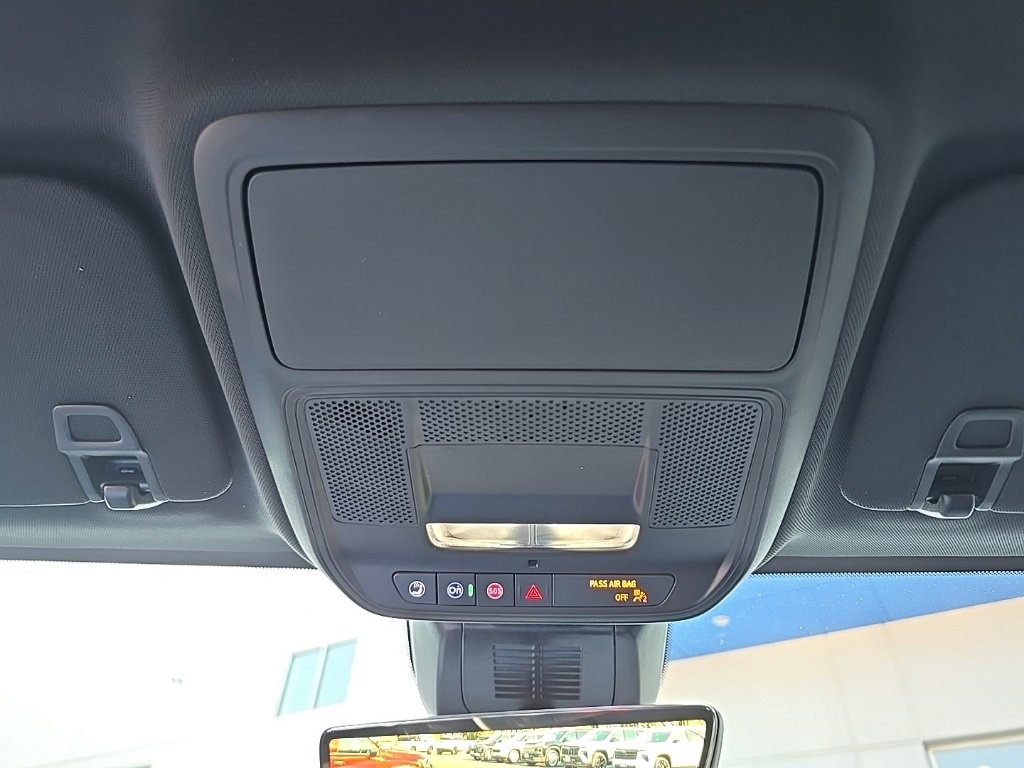 2026 Chevrolet Equinox LT photo 18
