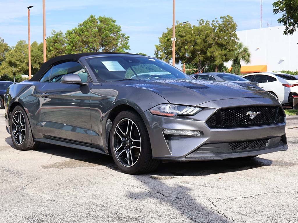 2022 Ford Mustang EcoBoost Premium photo 11
