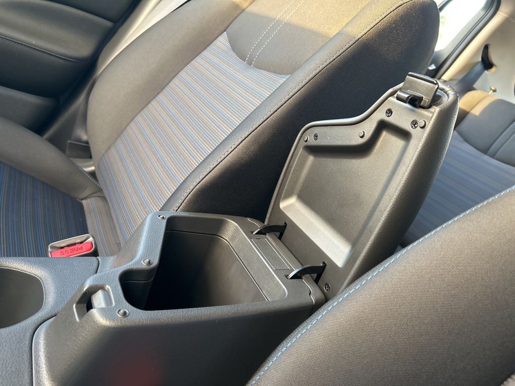 2025 Nissan Leaf SV Plus photo 32