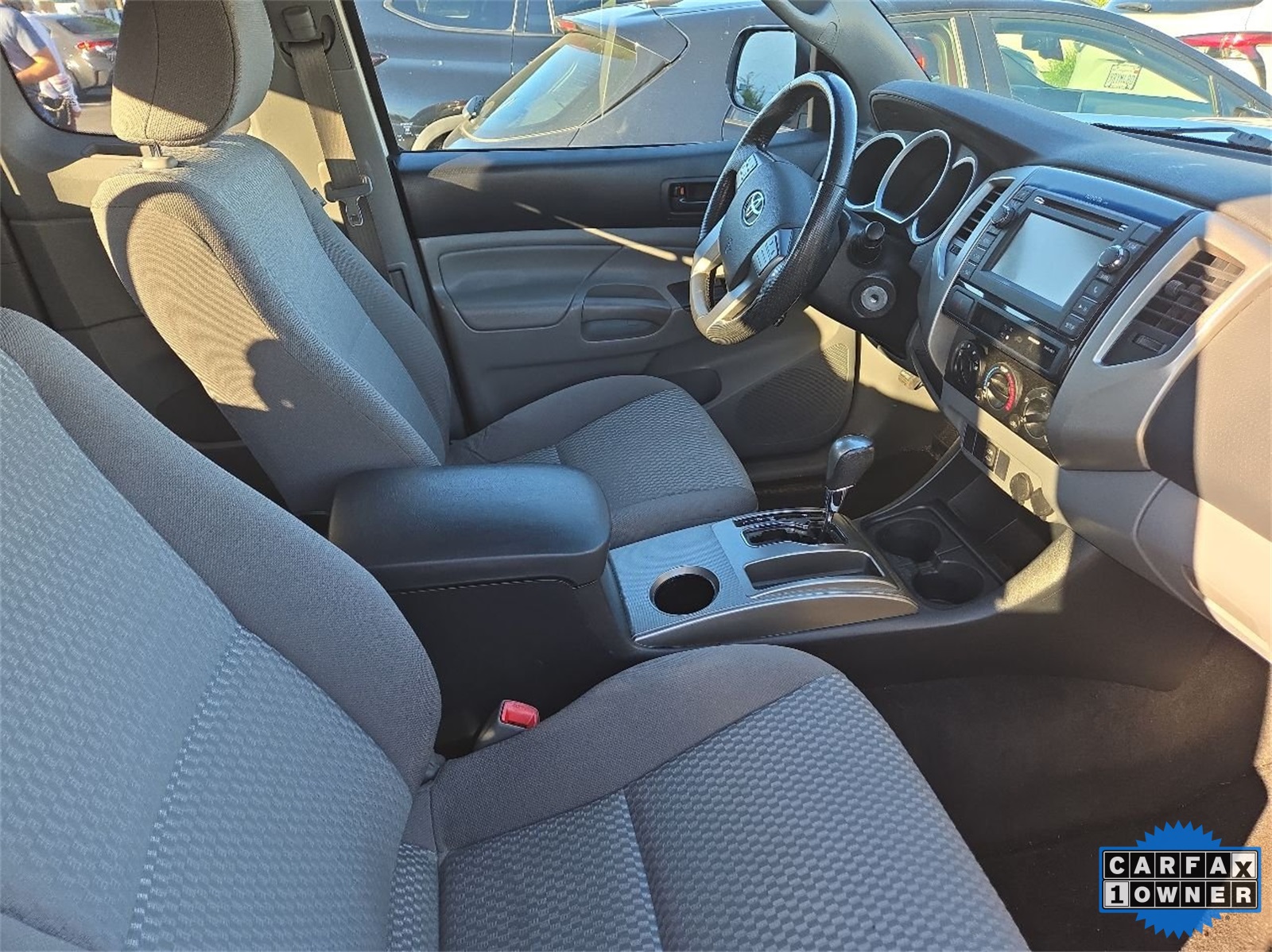 2013 Toyota Tacoma PreRunner Access Cab SR5 photo 3