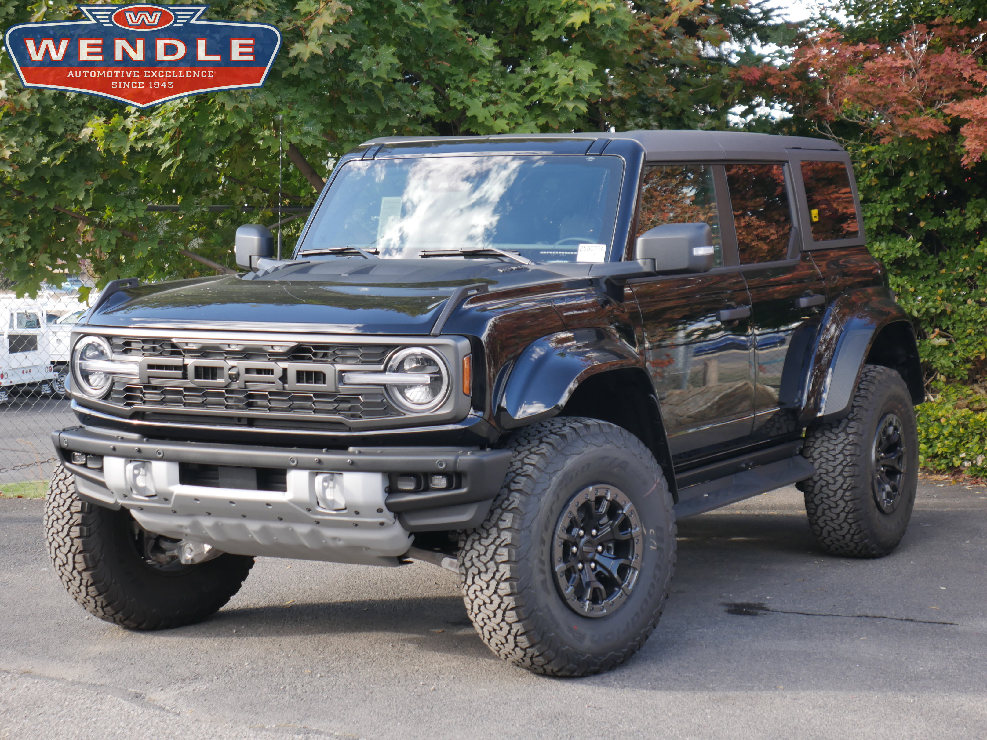 2025 Ford Bronco 4-Door Raptor's photo
