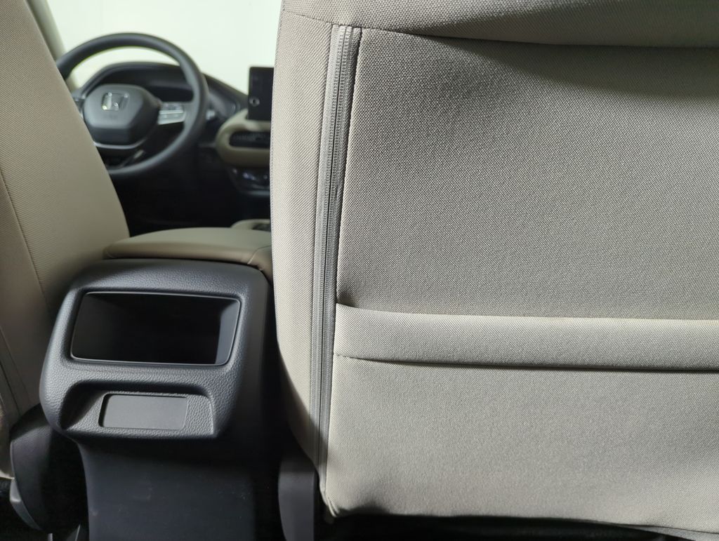 2026 Honda HR-V LX photo 23