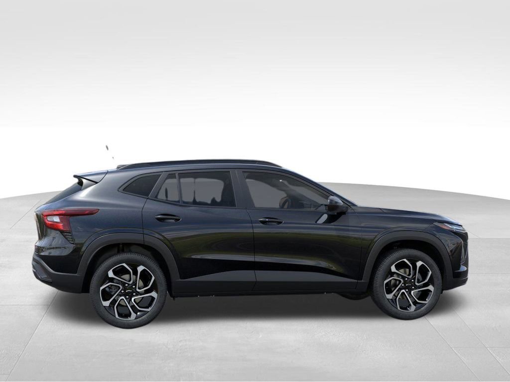 2026 Chevrolet Trax photo 3