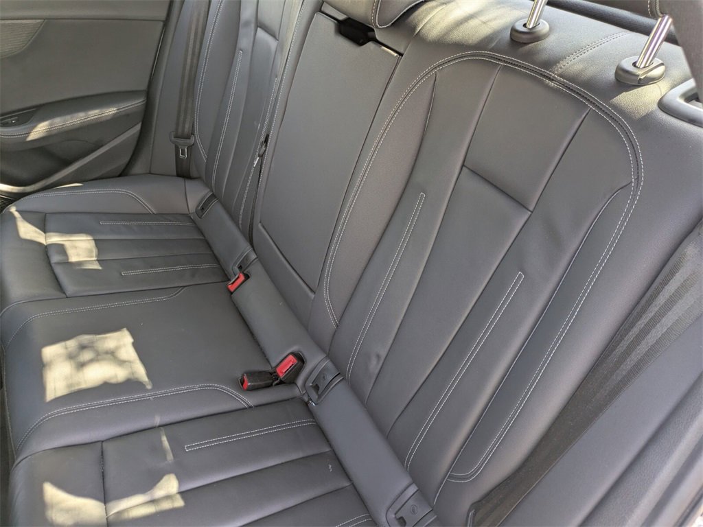 2024 Audi A4 S line Premium Plus 45 TFSI Quattro photo 14