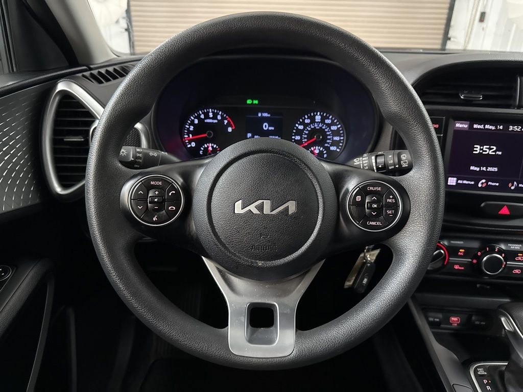 2022 Kia Soul LX photo 7