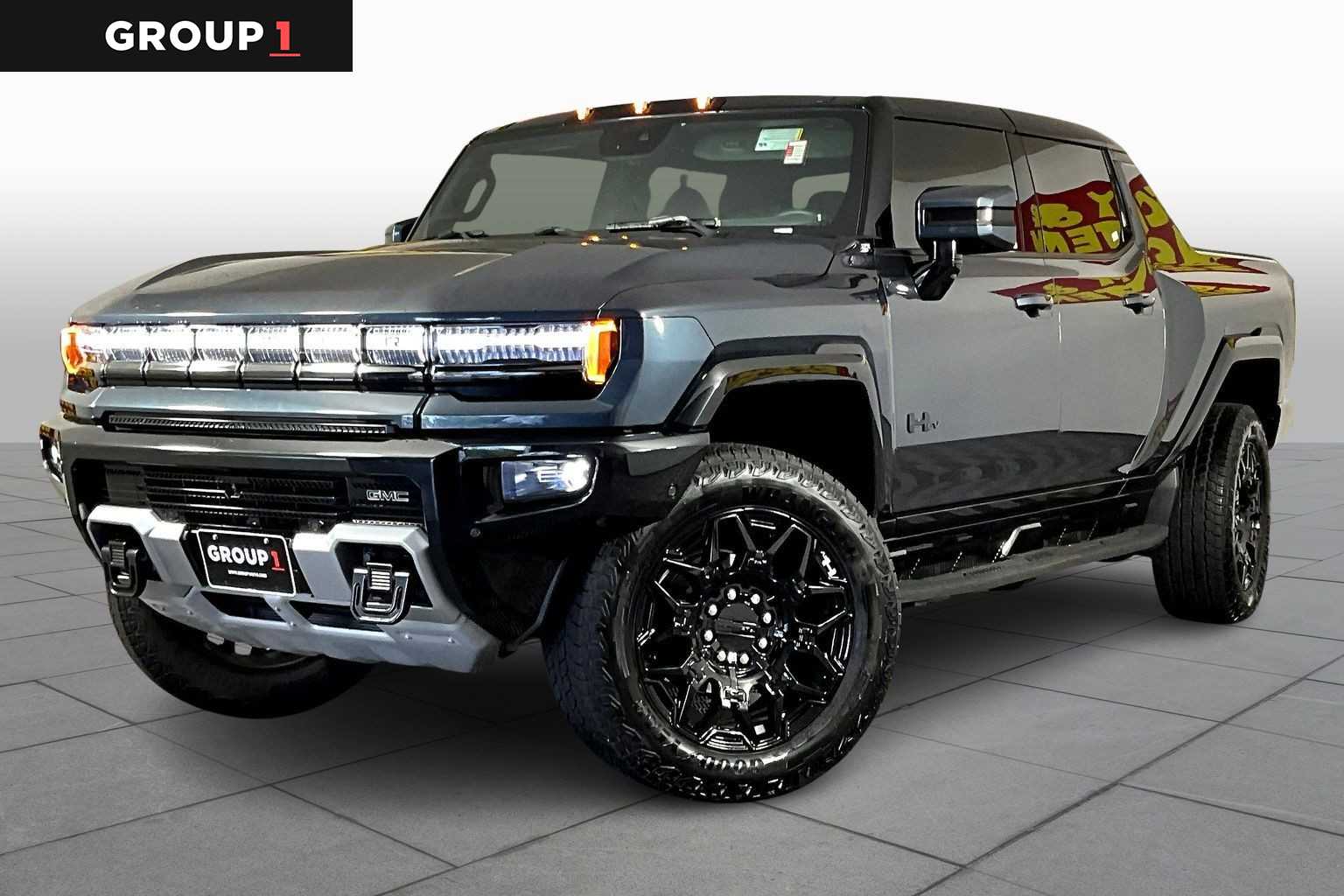 2025 GMC HUMMER EV 2X's photo