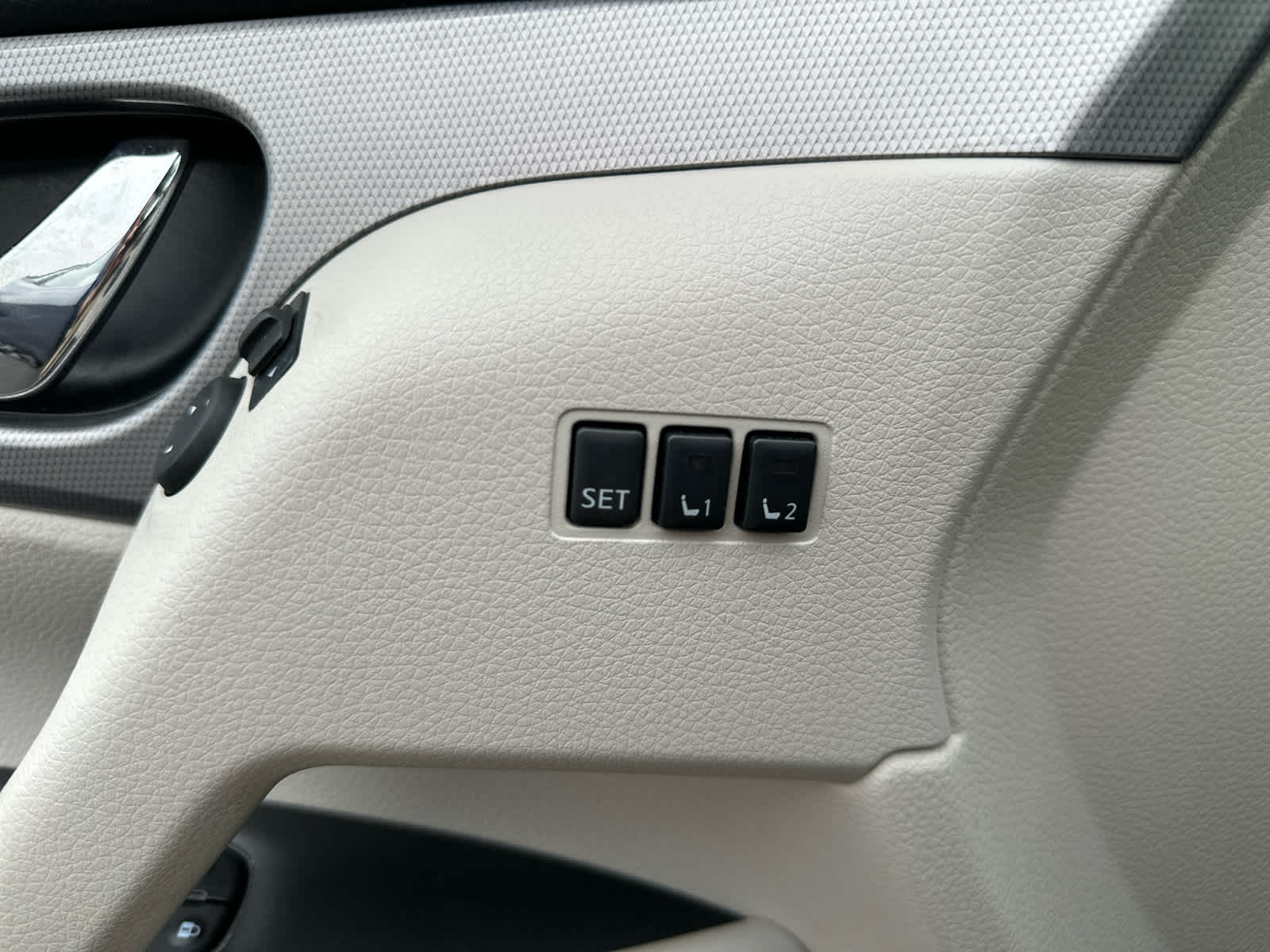 2020 Nissan Rogue Sport SL photo 21